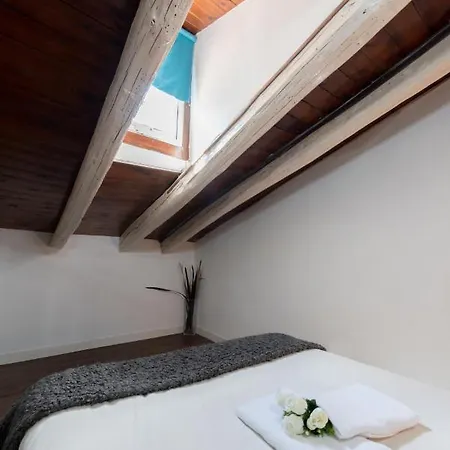 Apartamentos Day Madrid Gran Via Centro Sol Malasana Exterior photo