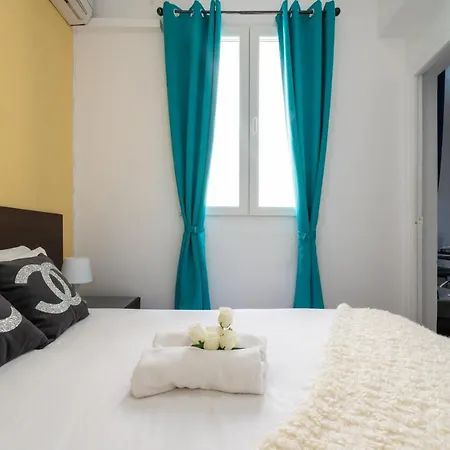 Apartamentos Day Madrid Gran Via Centro Sol Malasana Exterior photo